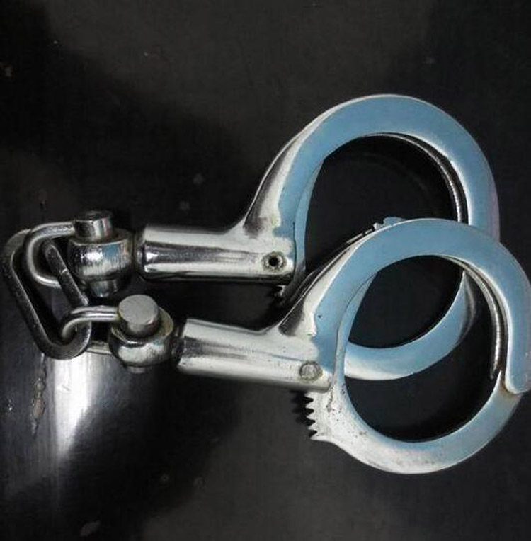 中亚钢制手铐_中亚